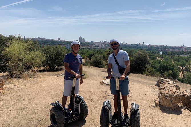Madrid Segway: 2h Casa Campo Off Road Tour - Learning to ride before the trails