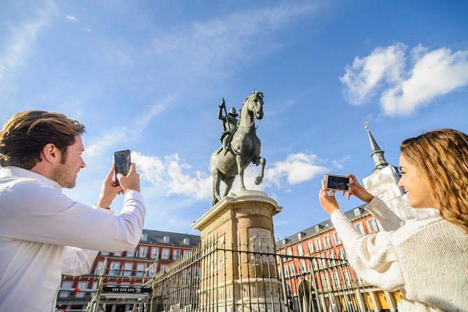 Madrid Segway Highlights & Retiro Park Tour - The Almudena Cathedral question