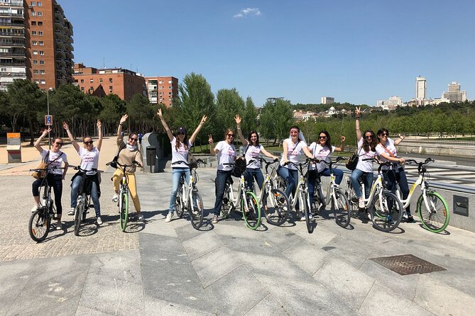 Madrid Sightseeing Electric Bike tour (Small group. Semi private) - Royal Madrid around the palace and Teatro Real