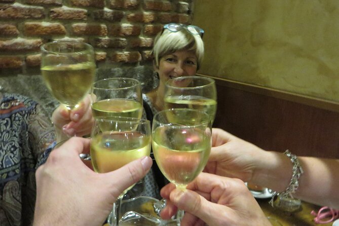 Madrid Small Group Tapas Tour at 4 Venues -Lunch or Dinner - Starting near the Opera House