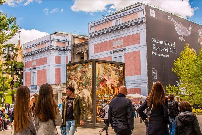 Madrid: small group tour of the Prado Museum - Entering the Prado with a timed ticket