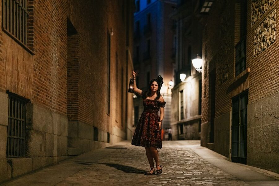 Madrid: Spanish Inquisition and Legends Evening Walking Tour - Who should book this evening walk?