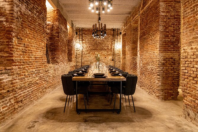 Madrid Spanish Omelet Cooking Class and Bottomless Wine brunch - Who should book this tortilla workshop?