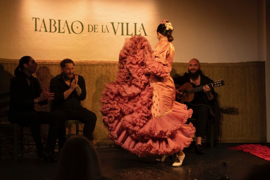 Madrid: Tablao de La Villa Flamenco Show - What the one-hour flamenco show feels like