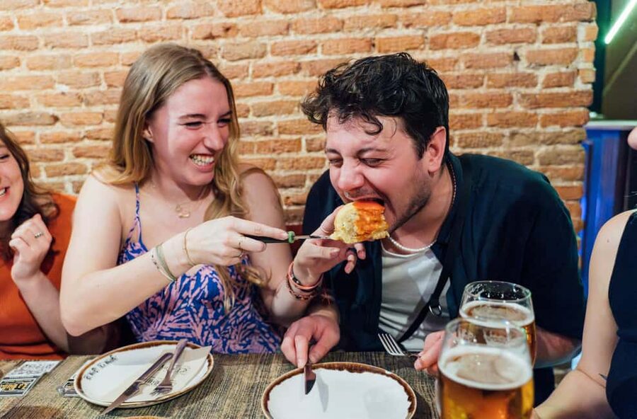 Madrid: Tapas Food Crawl with 6 Tapas and 4 Drinks - Why La Latina works for a Madrid food walk