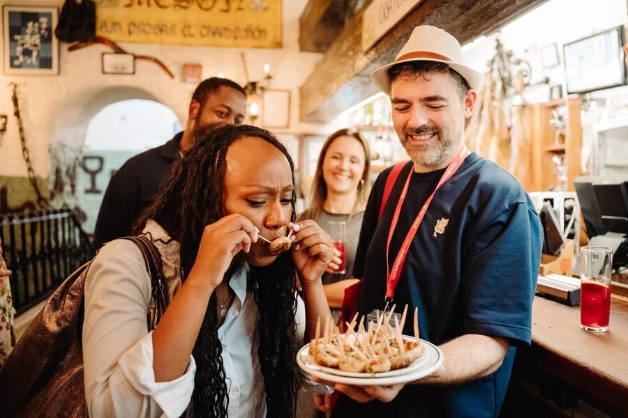 Madrid: Tapas, Taverns & History Tour - Key points to know before booking