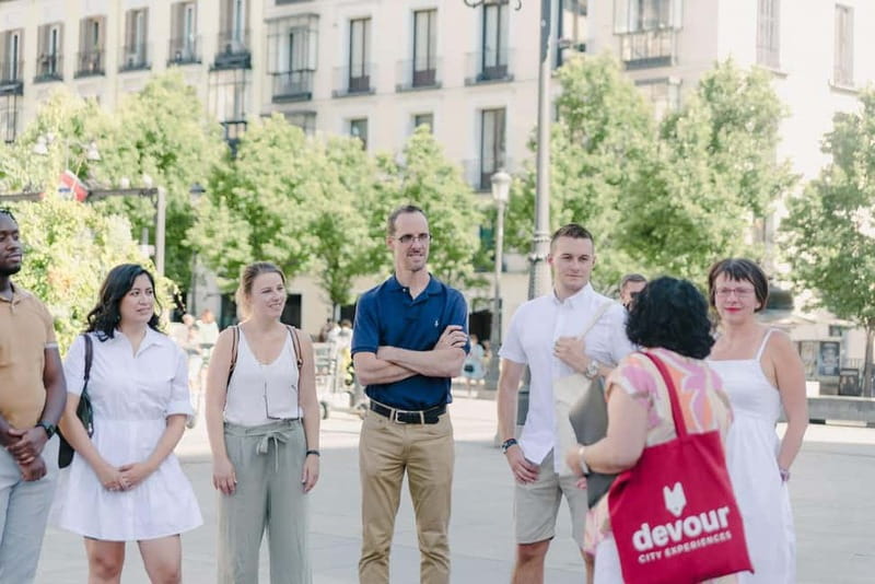 Madrid: Tapas Tour & Authentic Flamenco Experience - Timing, comfort, and useful planning tips