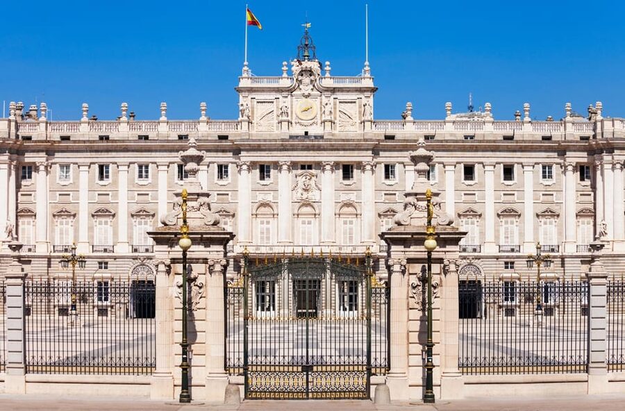 Madrid: The Royal Palace Skip-the-line Guided Tour - Walking toward Madrid’s royal residence
