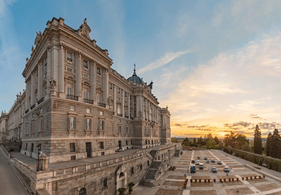 Madrid: The Royal Palace Skip-the-line Guided Tour - The Throne Room and the language of royal power