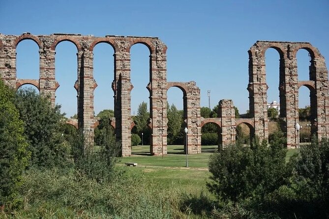 Madrid to Lisbon day trip up to 2 stops (Toledo and Merida) - Mérida and its Roman setting