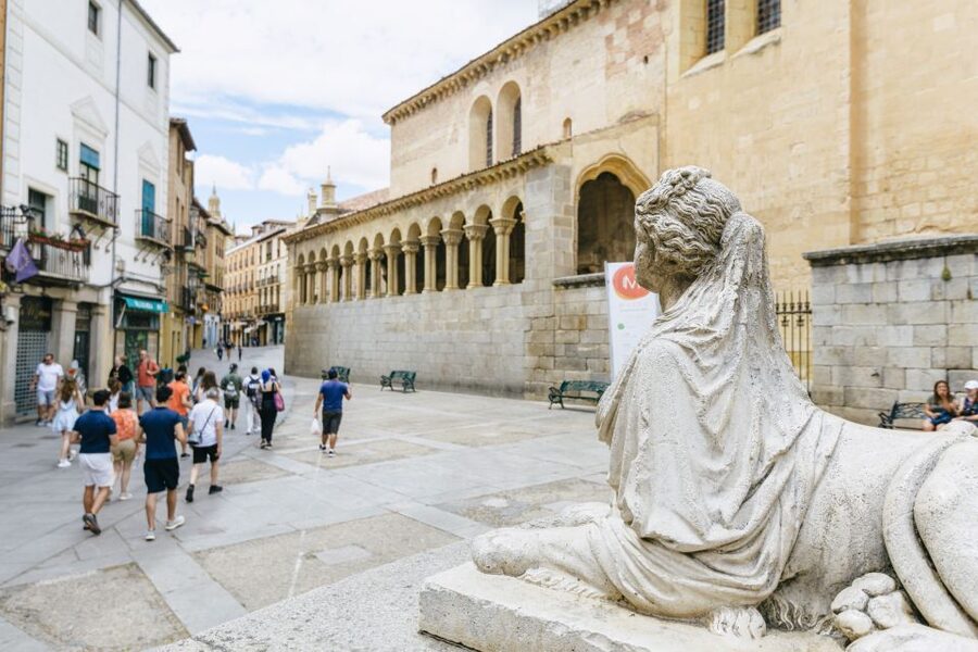Madrid: Toledo & Segovia Full Day Guided Tour with Alcázar - Walking through Toledo’s old quarter