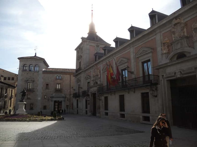 Madrid: Tour of the Historic City Center - Key points to know before booking