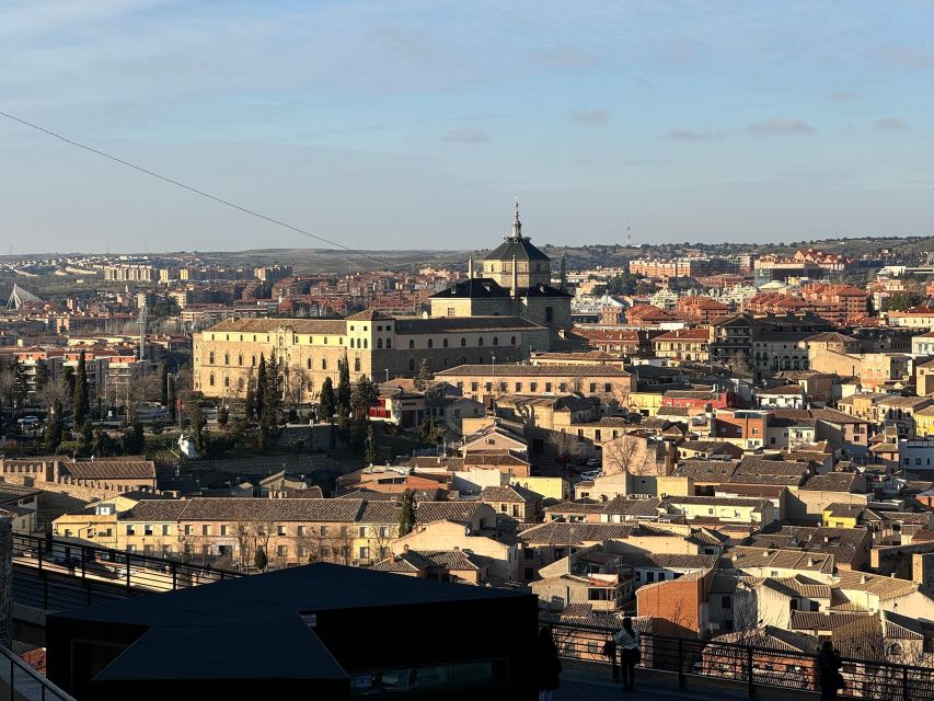 Madrid: Tour Toledo y Segovia, 8 destinos imprescindibles - Santa María la Blanca and Toledo’s Shared Traditions