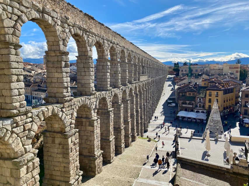 Madrid: Tour Toledo y Segovia, 8 destinos imprescindibles - An Iberian Tasting in Toledo
