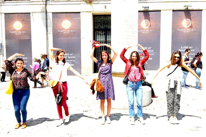 Madrid: Treasure Hunt Experience - How the clues, teams, and WhatsApp system work