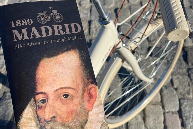 Madrid : Vintage Bikes Rentals with Old Map - Reading Madrid through 12 stops