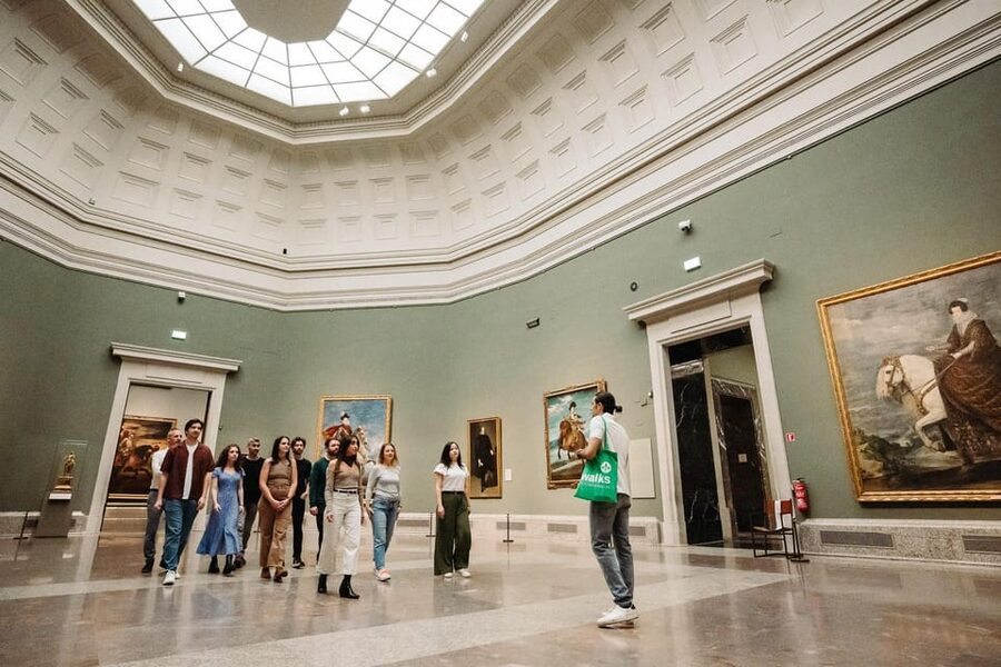 Madrid: VIP Prado Exclusive Pre Opening Museum Tour - Why the Prado is best before the doors open