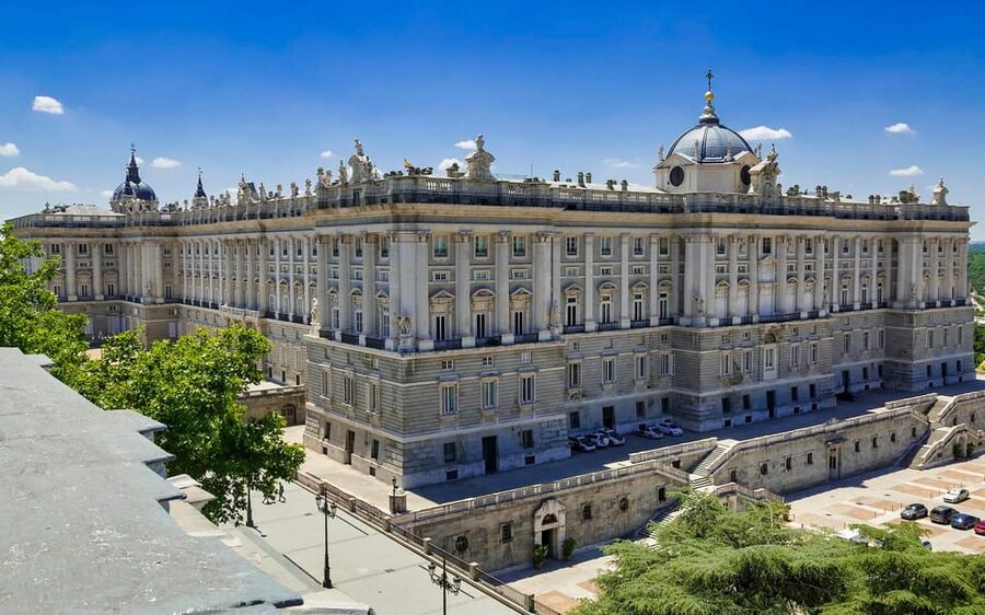 Madrid: VIP Prado Museum & city highlights with Hotel pickup - Key points at a glance