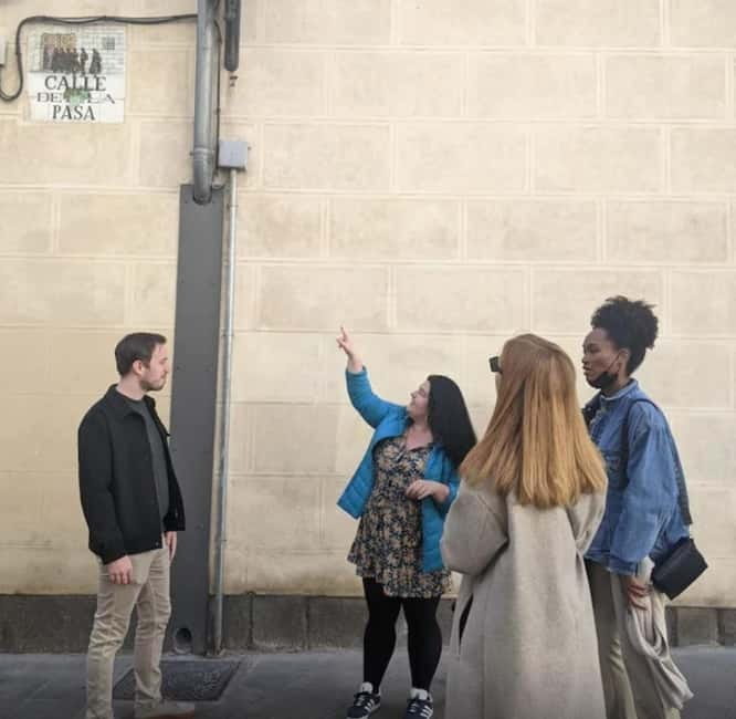 Madrid: Welcome to Madrid Guided Walking Tour - Old-town streets and Madrid’s unlikely rise