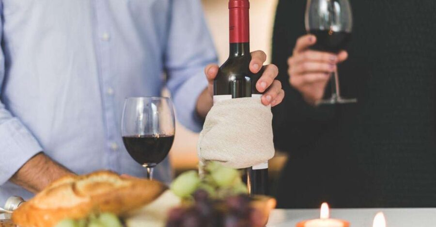 Madrid: Wine Tasting Experience - Tapas make the tasting feel like Madrid