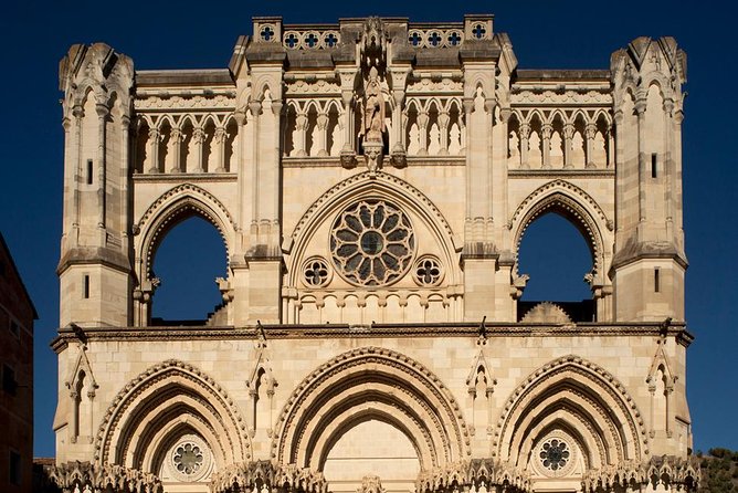 Monumental Basin Day Guided Tour - Mangana Tower and a high view of Cuenca