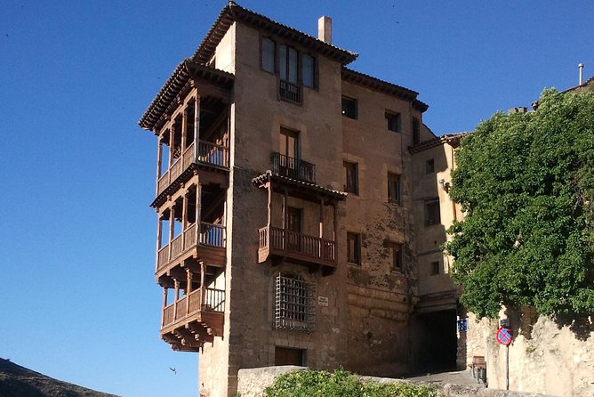 Monumental Basin Day Guided Tour - The San Martín houses, Cuenca’s vertical surprise