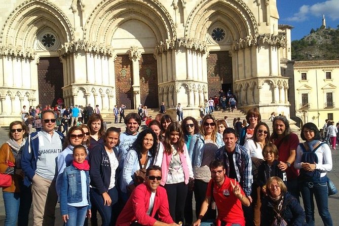 Monumental Basin Day Guided Tour - Plaza Mayor and Cuenca’s colorful center
