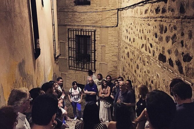 Night Guided Tour of Magical Toledo - The cathedral from the shadow side