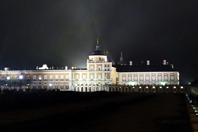 Night Tour of Aranjuez Mysteries and Legends - What the guides add to the walk