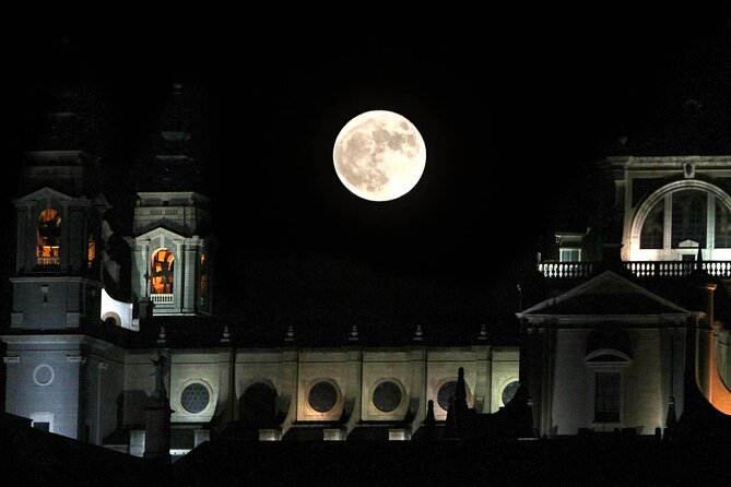 Night Tour of Enchanted Madrid - Plaza de la Villa: a compact historic pause