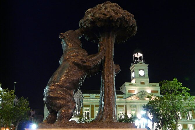 Night Tour of Enchanted Madrid - Puerta del Sol: ending at Madrid’s famous crossroads