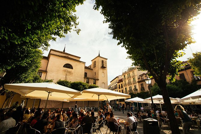 Off the Beaten Track in Madrid: Private City Tour - Mercado de San Antón: food, city life, and a flexible first stop