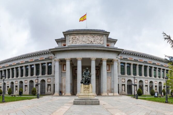 Prado Museum and Royal Palace Private Tour - The drink break and cab transfer