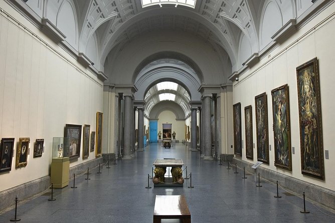 Prado Museum Madrid Guided Tour with Skip the Line Ticket - Meeting Goya before the museum doors