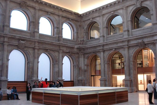 Prado Museum Private Tour with Skip-The-line & on Foot Pick-Up - What the walking introduction adds