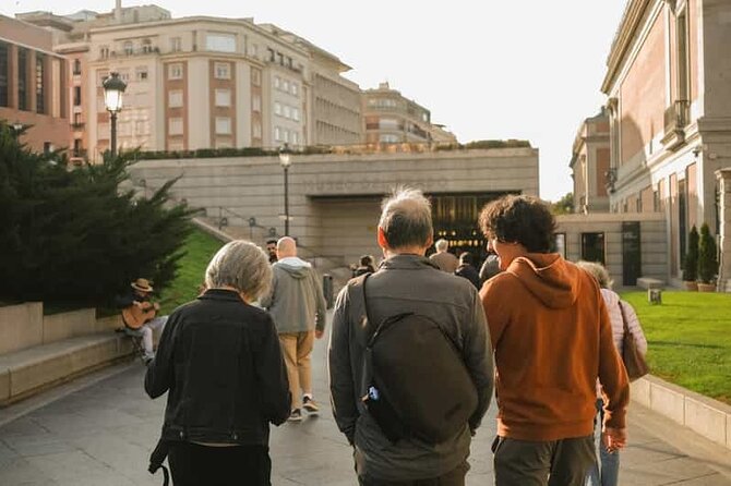 Prado walking Tour with an Art Lover - Starting by the Monument to Goya
