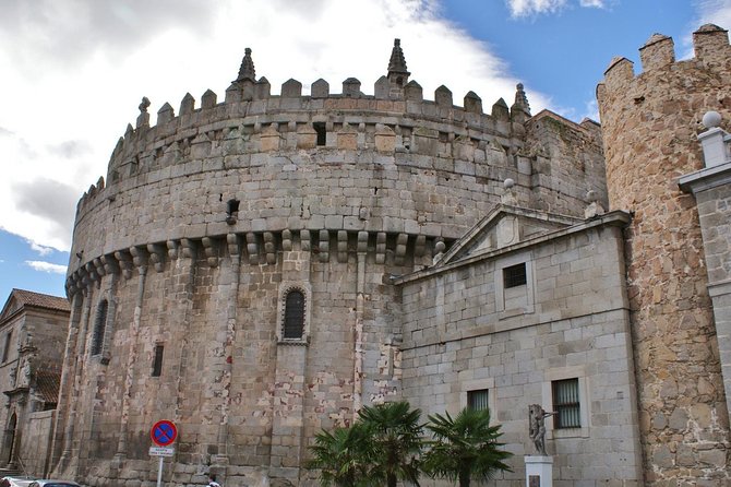 Private 3-hour Walking Tour of Avila with official tour guide - Why Ávila works so well as a walking tour