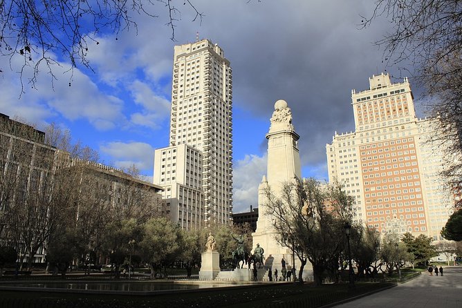 Private 4-hour City Tour of Madrid with Hotel pick-up - Seeing Madrid by private car in four hours