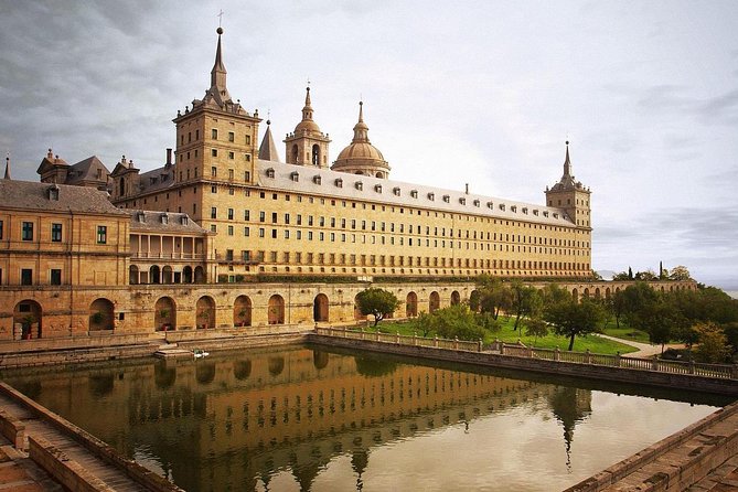 Private 8-hour Tour of Madrid + Escorial Monastery & Valley of the Fallen - How the eight-hour schedule feels
