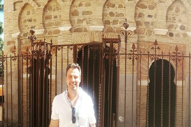 Private Guided Tour in Toledo with Ricardo Guia Oficial Toledo - Santa María la Blanca and the Jewish quarter