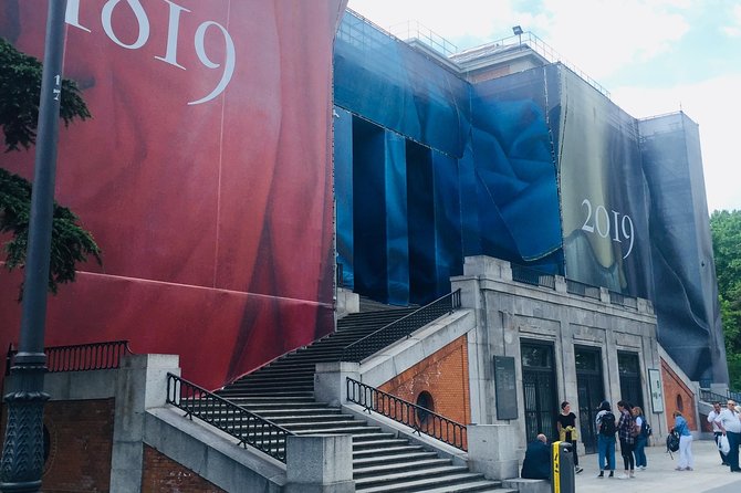 Private Guided Tour of the Prado Museum in Madrid with fast entrances and pick up at the hotel. - The Prado Route: From Bosch to Goya