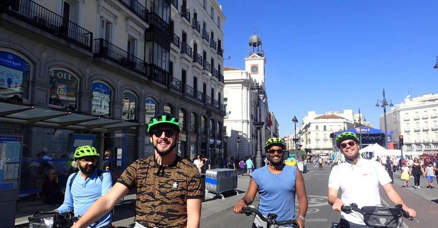 Private Madrid Bike Tour | Exclusive Guided Tour | From 30€ - Through Centro Madrid by bicycle