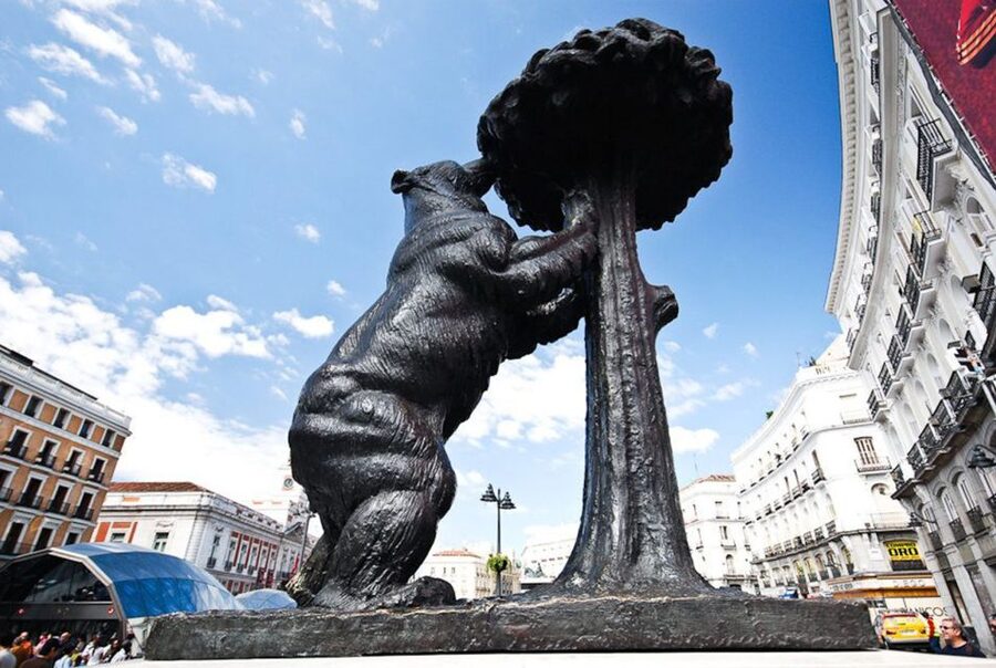 Private Madrid Highlights Walking Tour - Plaza Mayor and Madrid’s old center