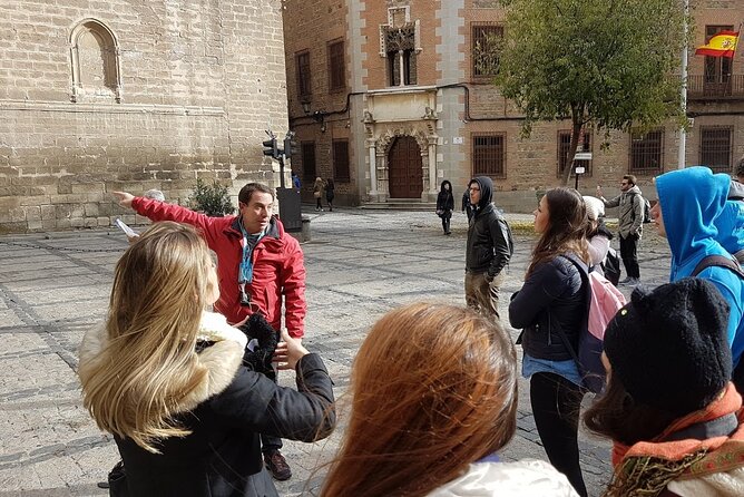 Private Night Tour on Foot through the Historic Center of Toledo - Starting at San Juan de los Reyes