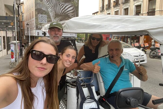 Private Panoramic Tuk Tuk Tour in Madrid - A fast first look at Madrid’s historic center