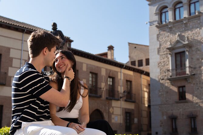 Private Photo Session Tour for Couples in Madrid - Mercado de San Miguel adds a food stop