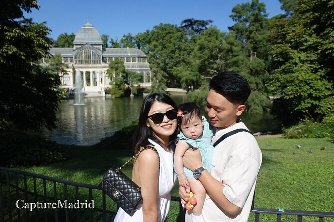 Private Photo sessions in Madrid - A Madrid souvenir with you in the picture