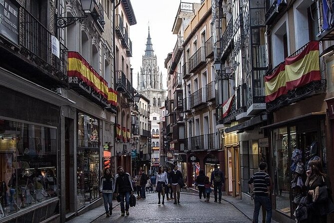 Private: Toledo Monumental Tour - Santa María la Blanca and Toledo’s three traditions