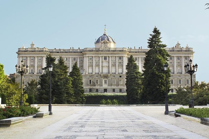 Private Tour: Madrid Walking Tour of Los Austrias - Pace, guide style, and private-tour value