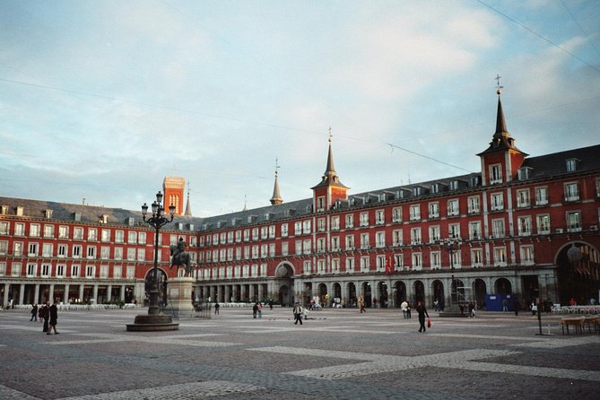 Private Tour: Santiago Bernabeu Stadium & Modern Madrid with Hotel pick up - Who will enjoy this tour most?